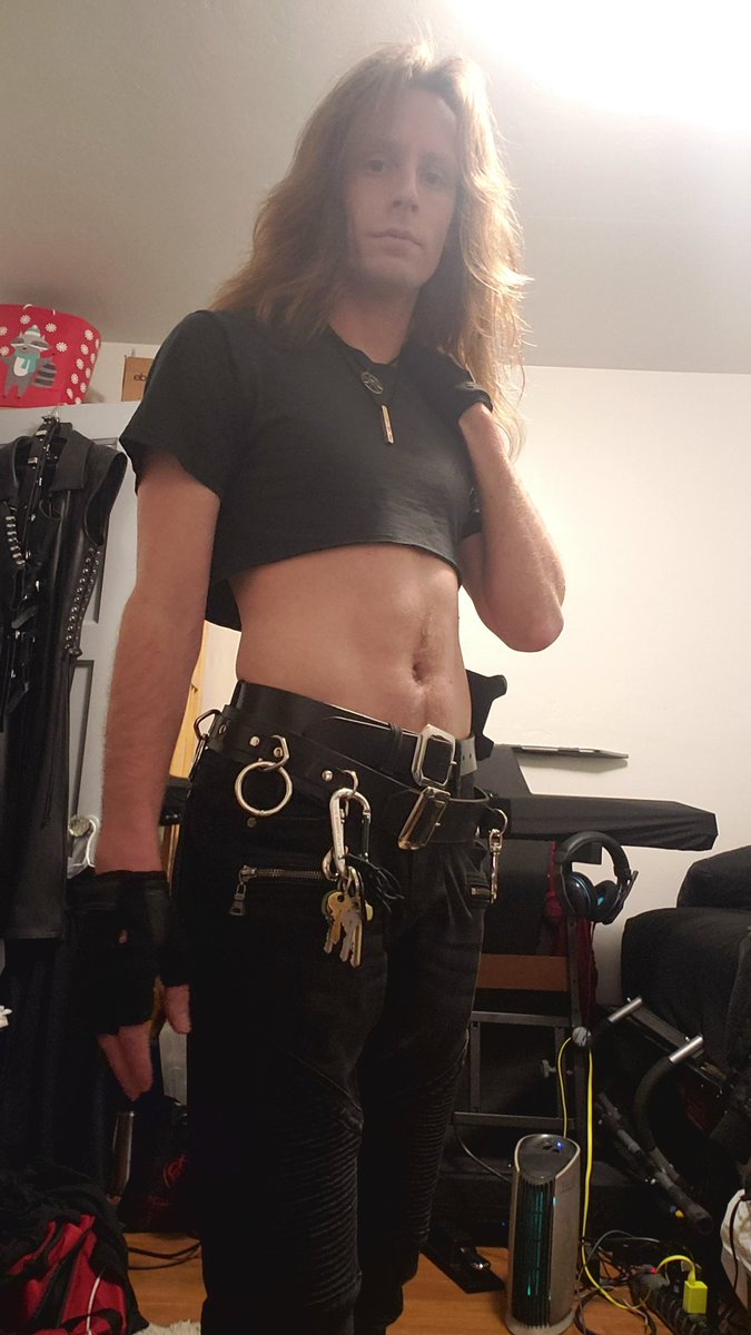 Aphotic_Knight's tweet photo. Got told I was hot today with several other compliments on my outfit. Thanks for the confidence boost!
#justMattThings https://t.co/aLwfOARsMC