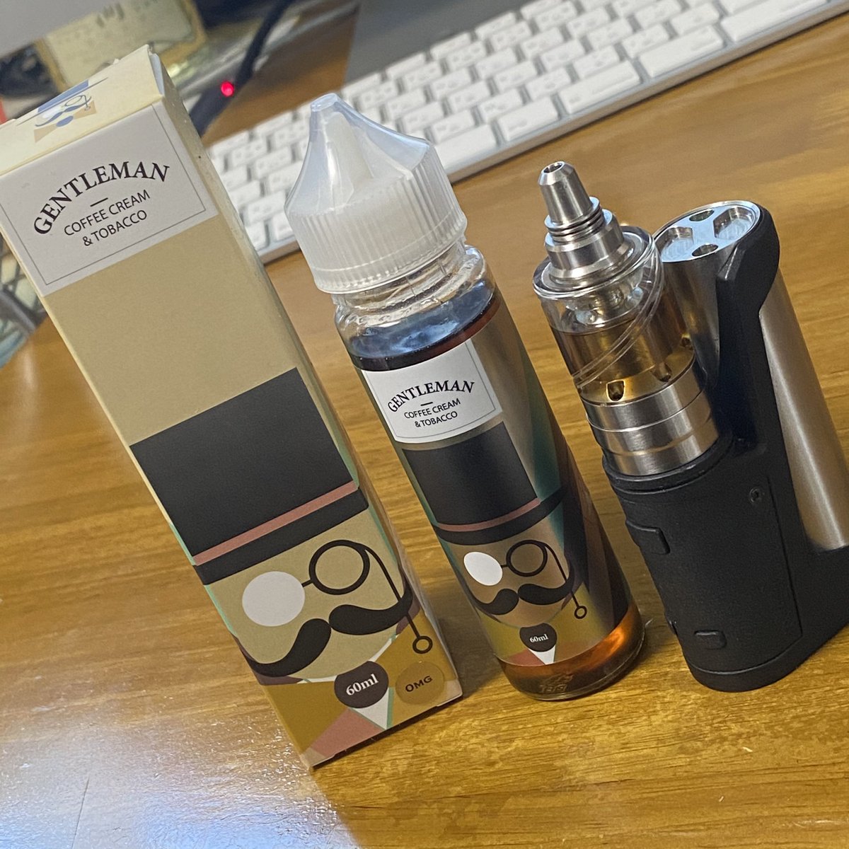 mu0h's tweet photo. 【告知】
本日 19:30 YouTube に
Kayfun Prime のビルドと、
GENTLEMAN の紹介動画あがります!
是非お楽しみに!
#VAPE #ハンチェ
#VAPE好きな人と繋がりたい
#Kayfun #KayfunPrime
#SVOËMESTO
#InfinityMods #insider
#GENTLEMAN #BasicVapor
#COFFEECREAMTABACCO https://t.co/g0lUaMmOhK