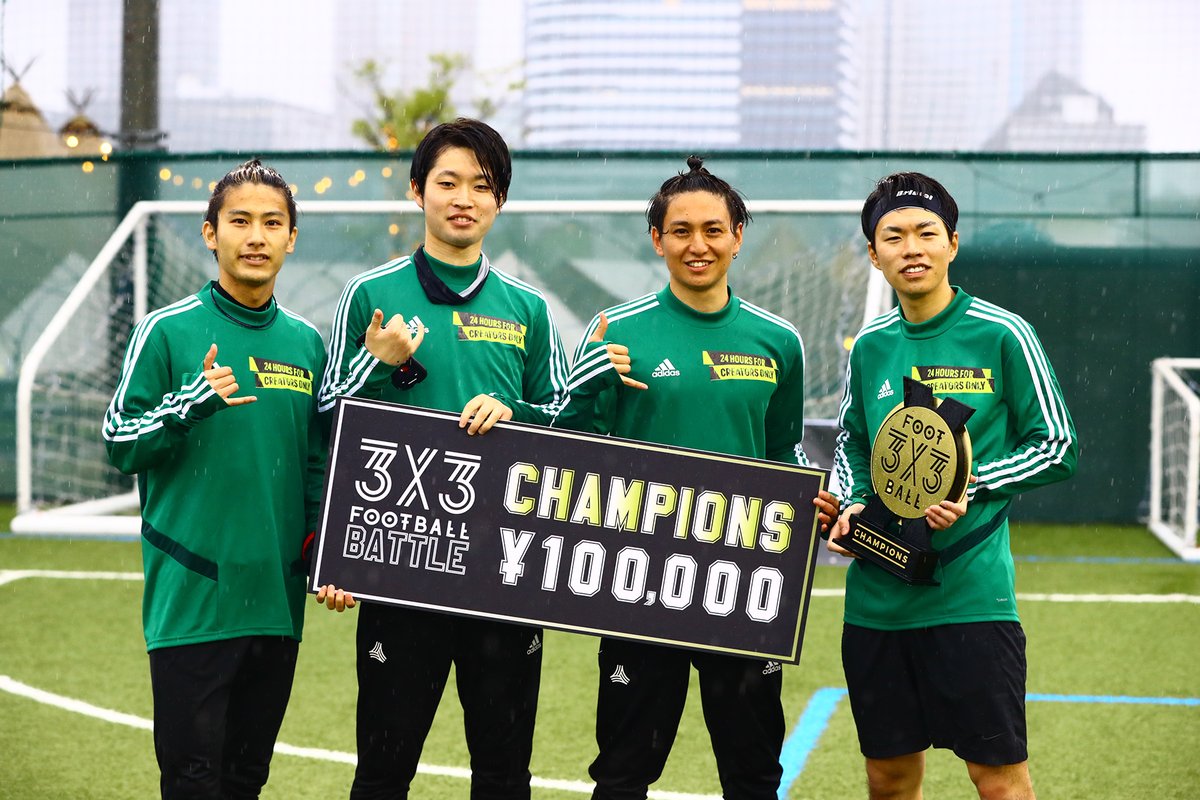 sal_japan's tweet photo. 【NEW】
3対3のスモールサイド新感覚フットボールが開幕！

その名も『3x3FOOTBALL BATTLE』

・合計勝利数を争う
・勝ち残り方式（3分、2点先取）
・優勝賞金10万円
・賞金2倍挑戦権獲得
・スペシャルチームに稲葉洸太郎＆太見寿人

▼第1回大会のレポートを掲載中！
https://t.co/A7bH8vDQGr https://t.co/vHj9Do6jHU