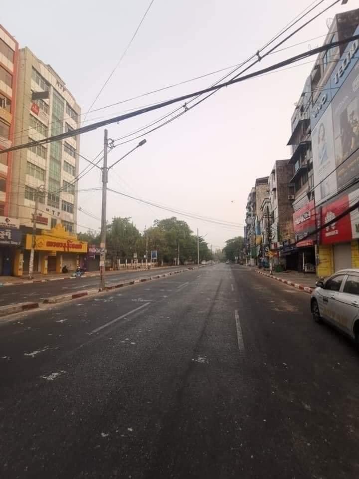 Sandar03803545's tweet photo. SILENCE REVOLUTION
#WhatsHappeningInMyanmar
#Mar24SilenceStrike https://t.co/jcfGqVW7KQ