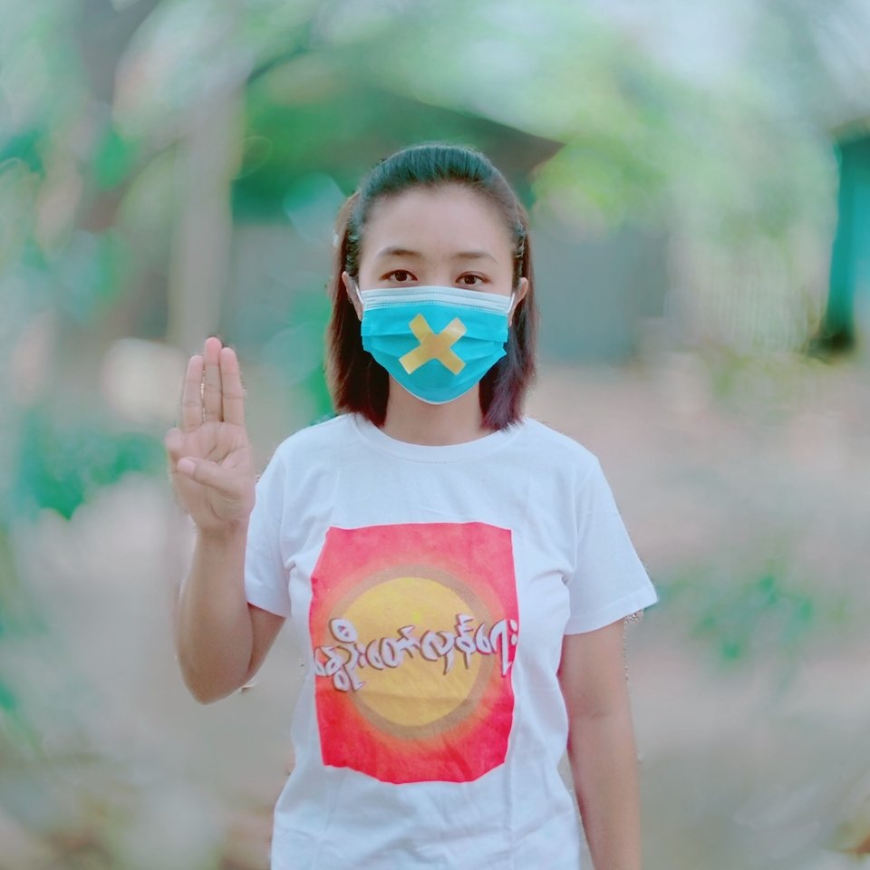အသံတိတ် သပိတ် ( Silent Strike )
24.3.2021

#SilentStrike
#WhatsHappeningInMyanmar
#RestoreDemocracyInMyanmar 
#အရေးတော်ပုံအောင်ရမည်

💪💪💪💖💖