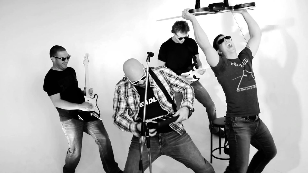 coherencyrocks's tweet photo. #NewMusicFriday #newmusicvideo #coherency #automaton #saskmusic https://t.co/Uzet3d2Otl