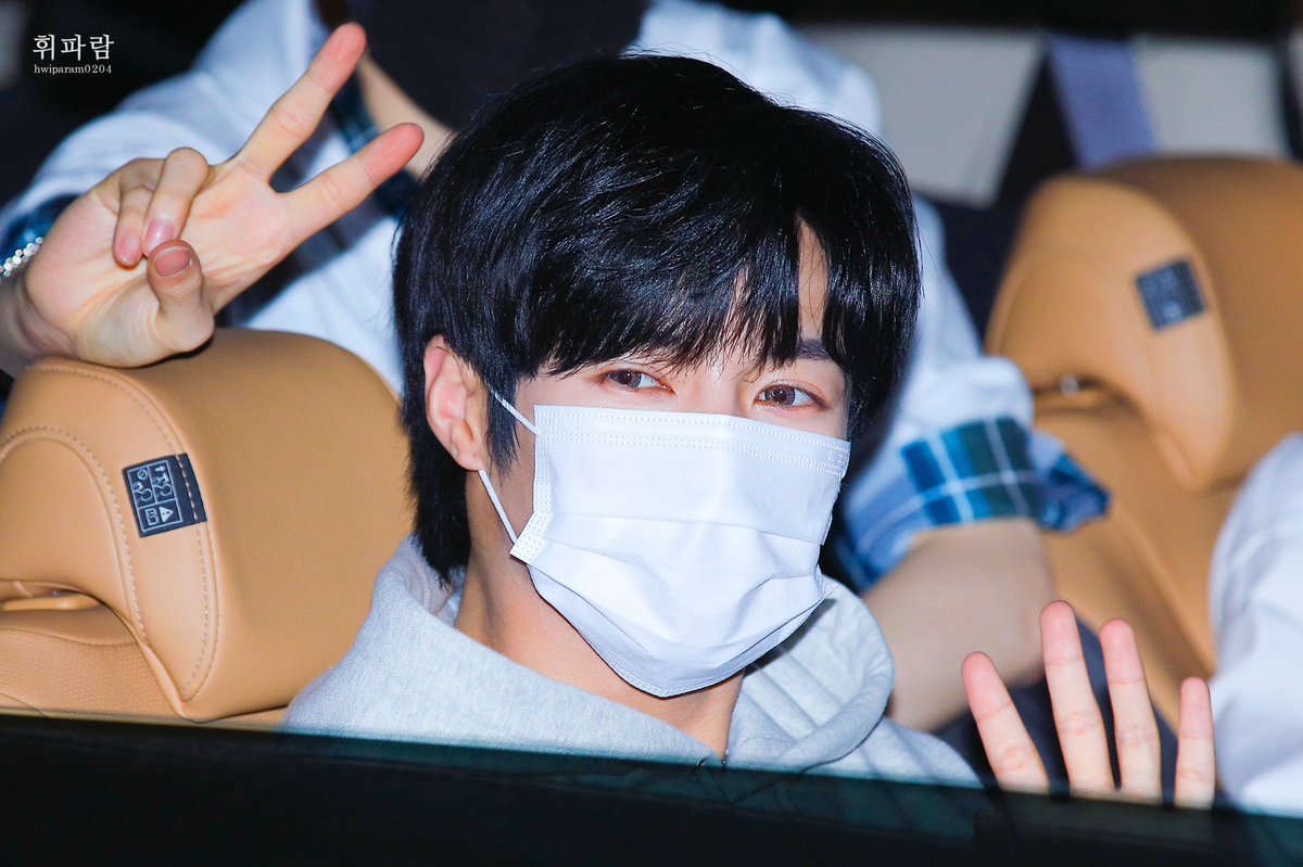 ciipherpics's tweet image. 210323 | © hwiparam
#CIIPHER #휘