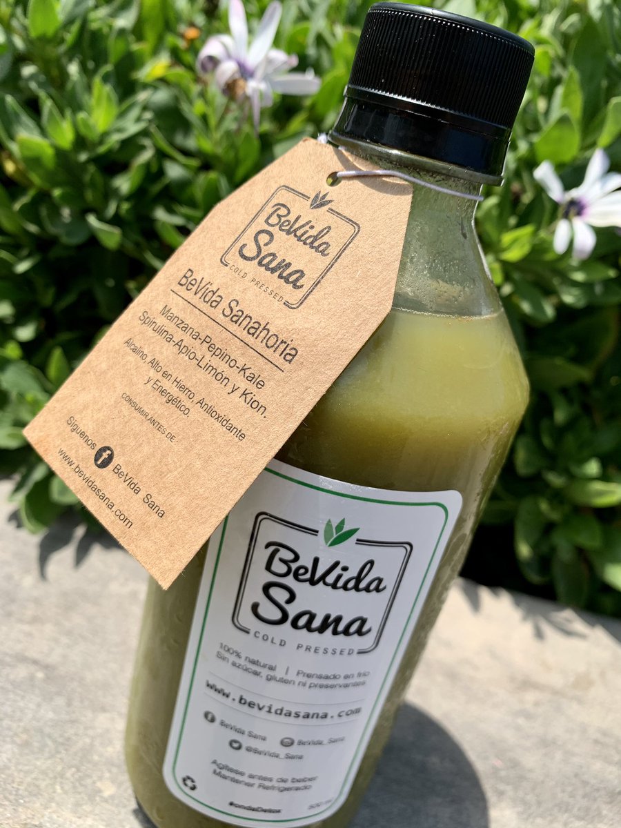 BeVida_Sana's tweet photo. ¡¡Esta de regreso!! La #BeVidaSanahoria esta de vuelta con su deliciosa combinación! 🍃⚡️
✅ Manzana ✅ Pepino ✅ Kale ✅ Apio ✅Kion (jengibre) ✅ Spirulina  ✅ Limón 

💚 Alcalino 💪🏽 Alto en Hierro 
🤍 Antioxidante ⚡️ Energético 
#extracto #coldpress #alcalino #kale #spirulina https://t.co/dDh973NPD6