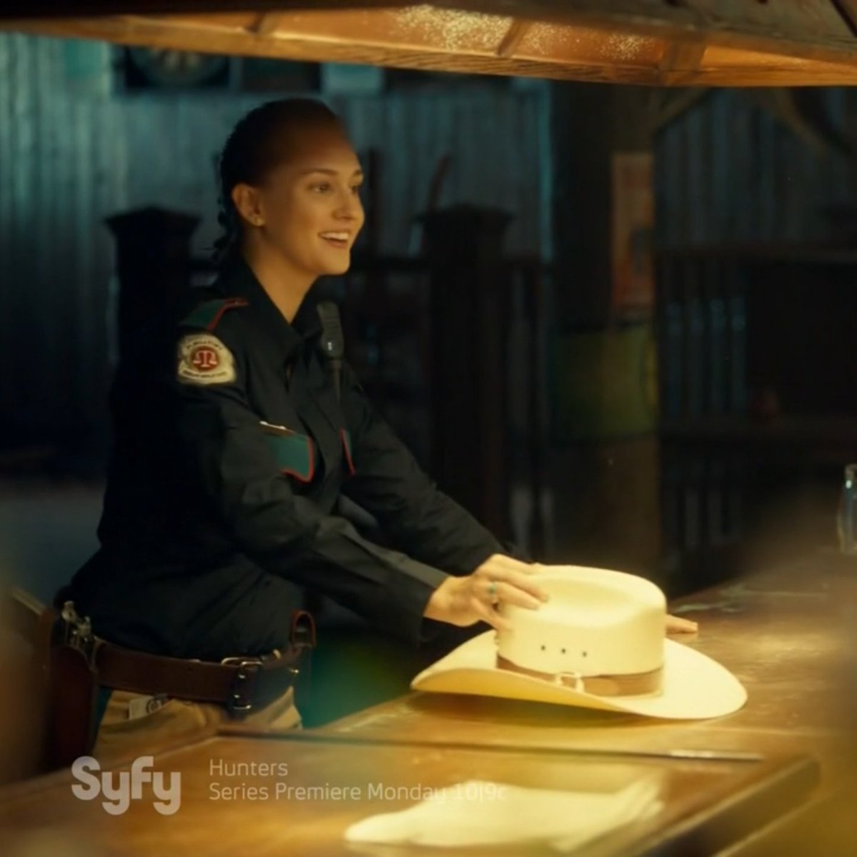 "I've been meaning to introduce myself." #WynonnaEarp  #BringWynonnaHome