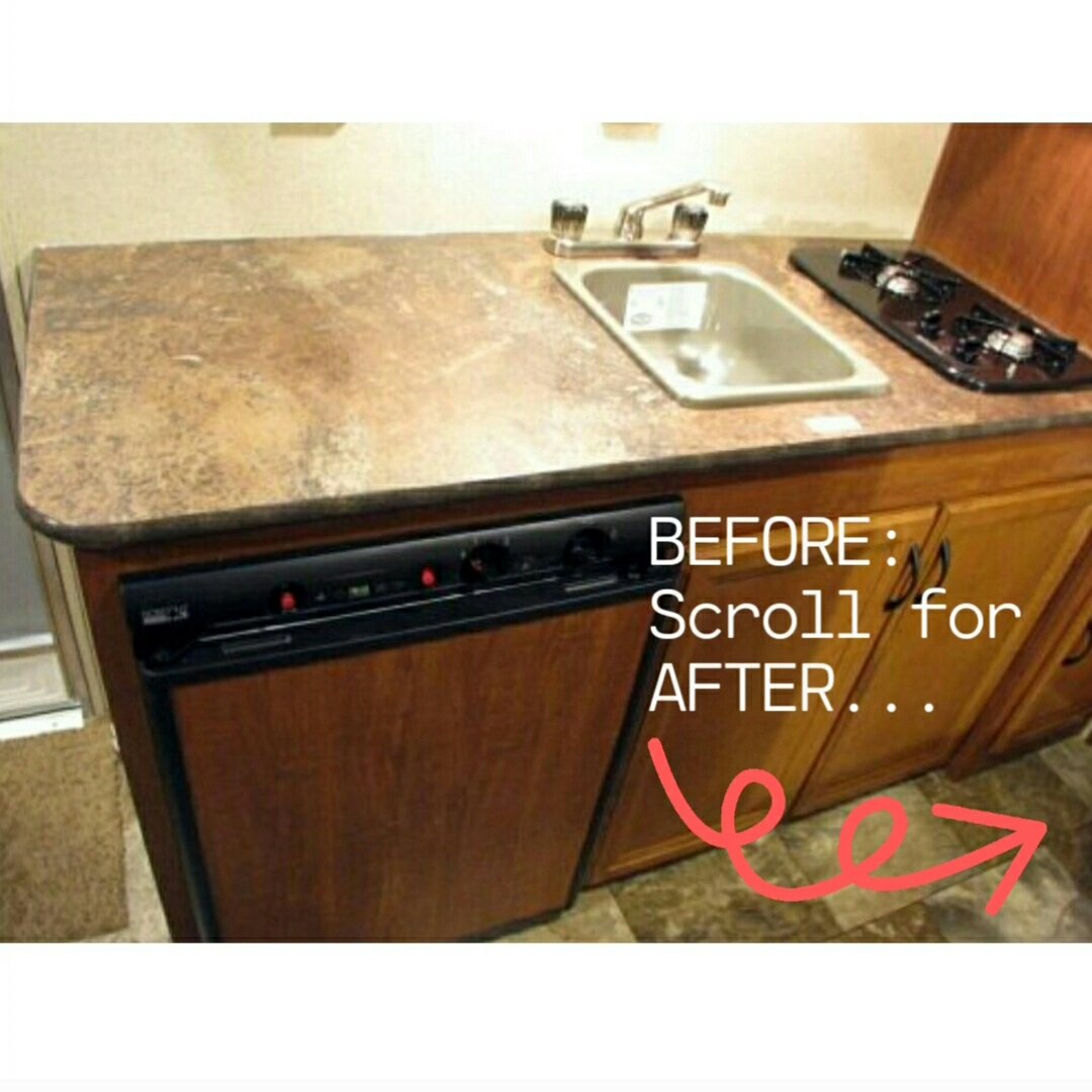 eatsleeprvrpt's tweet photo. Transformation Tuesday! Check out the Before & After of our @jayco tiny kitchen! If your interested in our #RVrenovations you should watch our Season 2 playlist on our YouTube channel.
#rvlife #rvremodel #jaycorv #jayflight #letsjayco #tinyhomeonwheels #rvvlog #beforeandafter https://t.co/Edk6qL5HF9