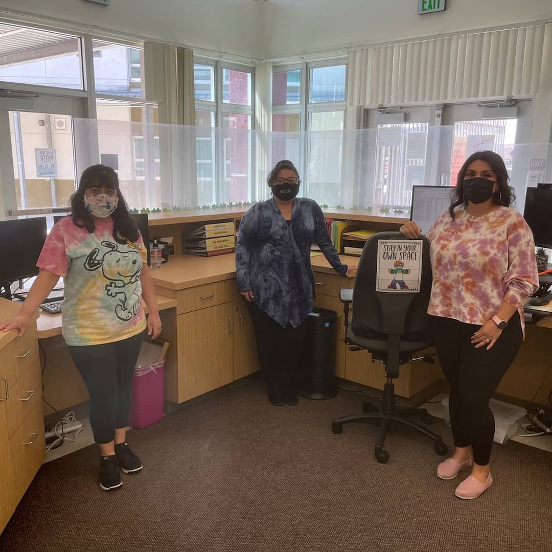 soriaaztecs's tweet photo. Tie Dye Tuesday at Juan Soria School! @OxnardSD #AztecPride #VirtualSpiritWeek https://t.co/tbtiQdFfRX