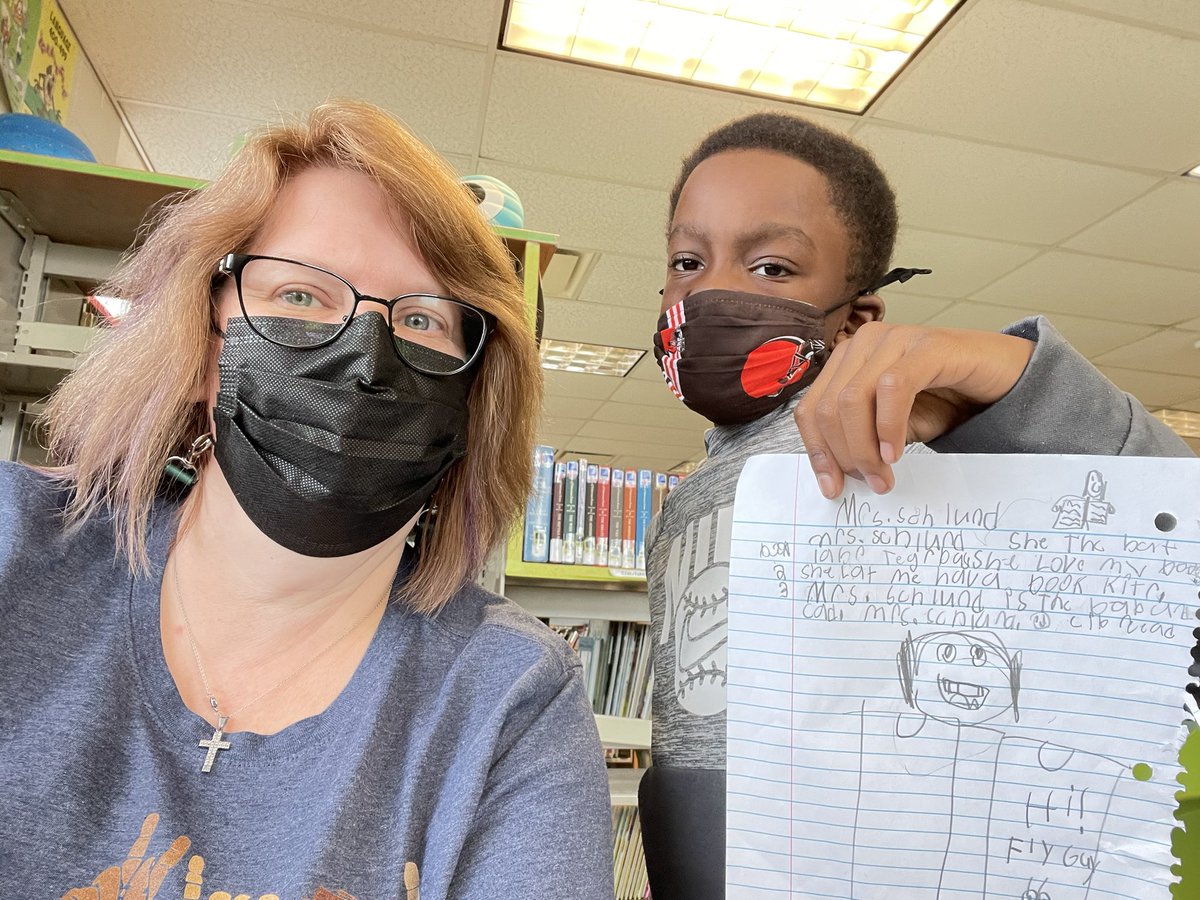 Ledgeview_Lib's tweet image. Manny write a short story about me❤️❤️ #bestjobever #lovemyjob #ledgeviewlibrary @KristenCottrel5 @AngelaWojtecki