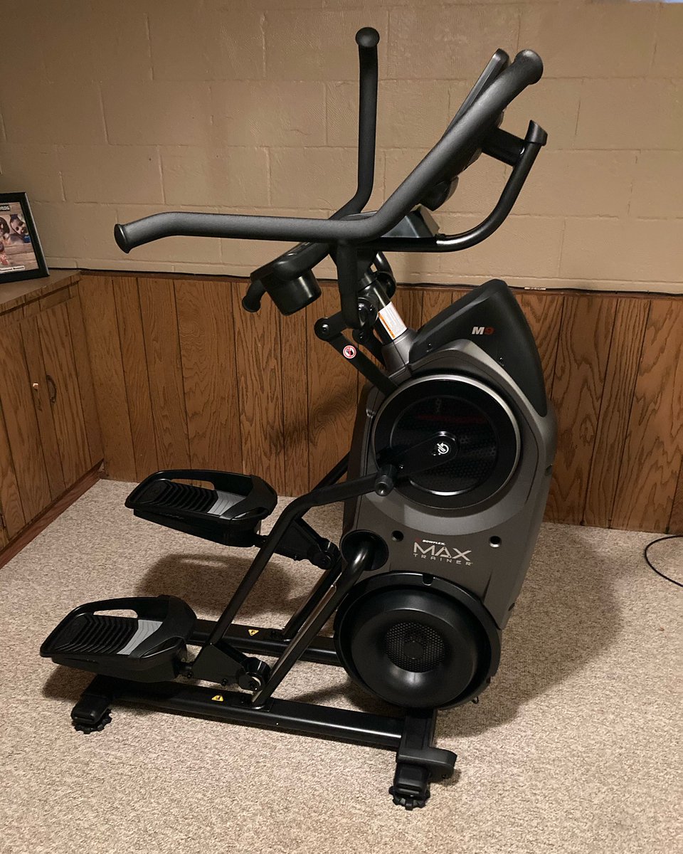 KoryBurdick's tweet photo. Finally got my Bowflex Max Trainer! Now itβs time to get in shape and lose some of this winter weight from 2015 or my Covid 15 pounds #iwantabsbutilovetacos #bowflex #bowflexmaxtrainer https://t.co/7LlbItXmQX