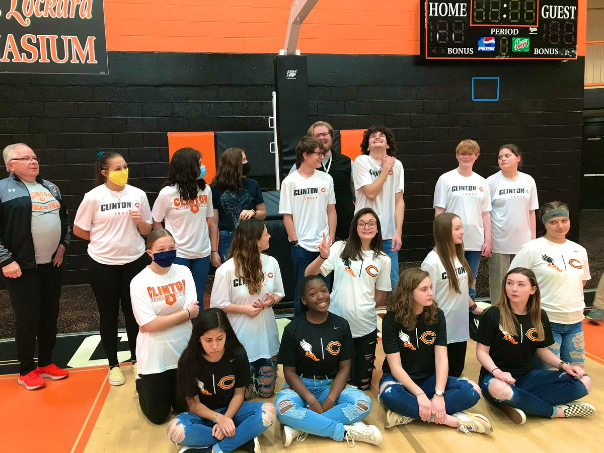 CHSTrack1's tweet photo. Great effort from the track team today! Had an amazing first meet at Halls, with many more to come😁 https://t.co/rVDag8Az3w