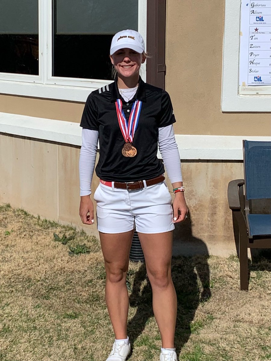 Congratulations to @meamea_winans who finished 3rd and qualified for Regionals firing rounds of 75-75 at the District 6-6A golf tournament held at The Tribute.