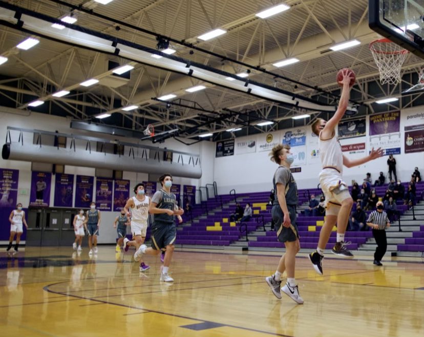 boulderhoops's tweet photo. Senior guard @DrakeArthur received 1st Team All Conference in 5A Front Range. Averaging 15.4 ppg and 6.1 rpg with a career total of 367 points. 

Honorable Mention:
@JimmyStarry @ConnerReagan1 
@BoCoPreps @PanthersBHS 
📸 #kirstenboyerphotography https://t.co/dyqkEPHVpw