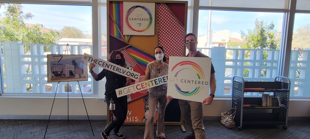 thecenterlv's tweet photo. The Link Up team is grateful to the providers who helped make our event a success! For anyone misusing substances, in need of resources, or to get linked up to care; come down and see the Link Up team at The Center! #getconnected #getcenteredlv #getlinkedup #foundationforrecovery https://t.co/JQy9y87pdQ