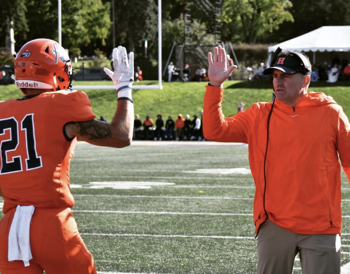 Raise your hand if you were fired up to be back on the field practicing today.  ⁦<a href="/connor_mellon21/">Connor Mellon</a>⁩ ⁦<a href="/HopeCollegeFB/">Hope College Football</a>⁩ #day1 #thedudesweregoing
