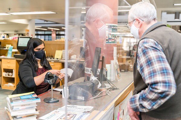 LoveBooksReston's tweet photo. So happy to see patrons back inside the branches. Kudos to the librarians and staff who work to keep us safe while serving as ambassadors to knowledge, entertainment, and all the library has to offer!  

https://t.co/kP8QQsGCZV

@fairfaxlibrary #ItsYourLibrary #LibrariesLead https://t.co/6EVTMNjdtr