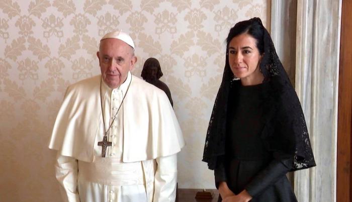 jorgeisaac's tweet photo. Si ven cómo la Religión hace que les vean las huevas? 

Se acuerdan de todos los católicos que defendieron el viaje de @munozmalejandra al Vaticano?

Y ahora? Aún siguen pensando que no hubo Peculado en el viaje? https://t.co/KSO6YcQevp