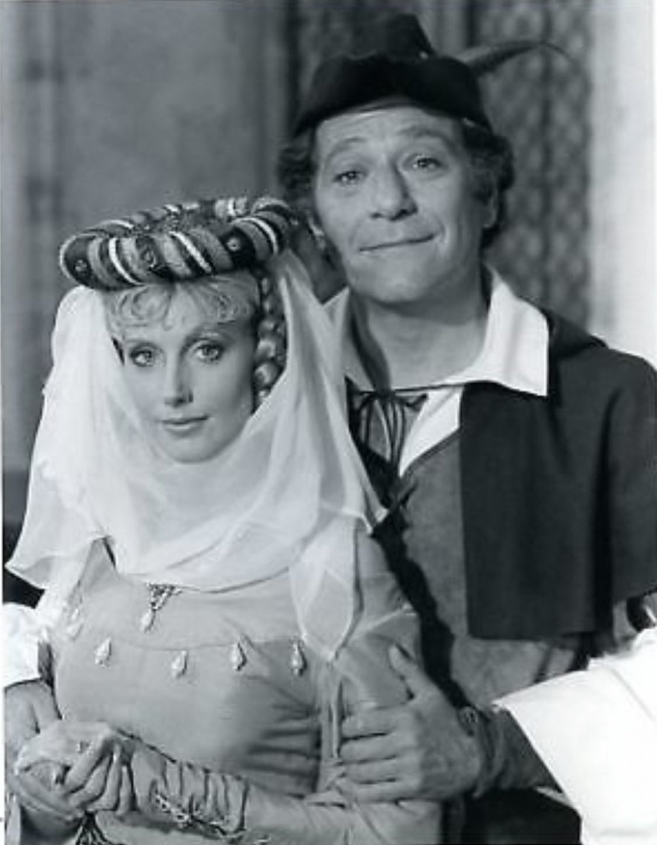 morgfair's tweet photo. So sorry to hear of the passing of the wonderful George Segal! We did The Zany Adventures of Robin Hood together &amp; I guested on Just Shoot Me. One of a kind and always a joy! #RIPGeorge #RIPGeorgeSegal 💔💔 https://t.co/fEZpQSUkBU
