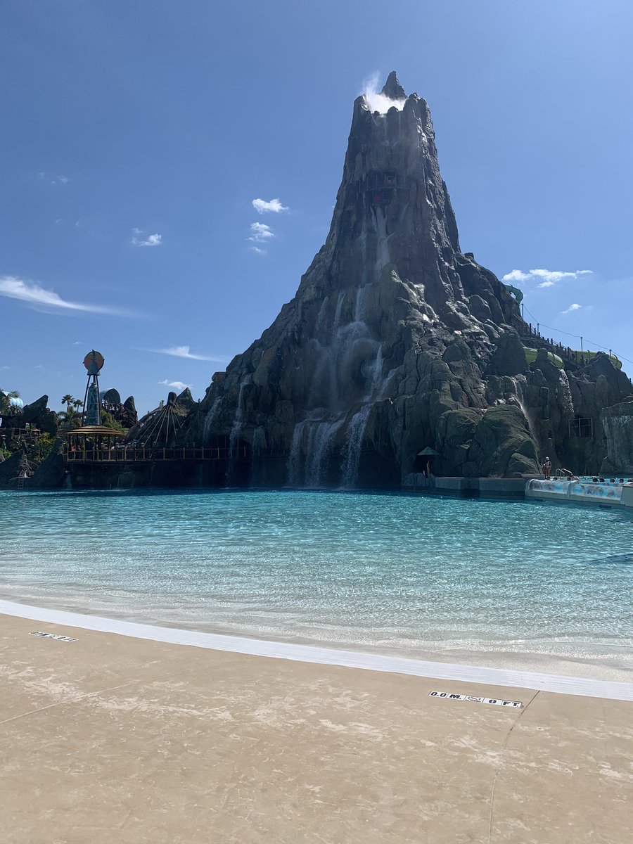 carlosesqu82's tweet photo. Volcano Bay 🌋 @UniversalORL https://t.co/B1dkZW82Ah