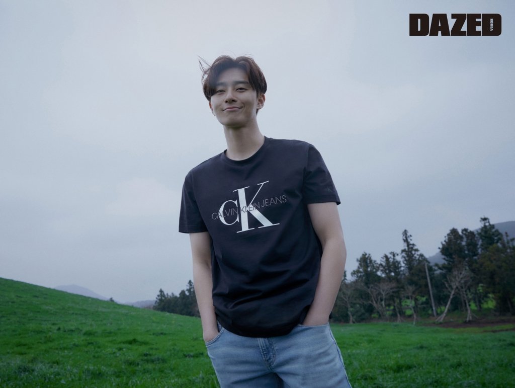 DAZED KOREA 2021年4月号】 20210322 ニュース記事より 広々とした自然