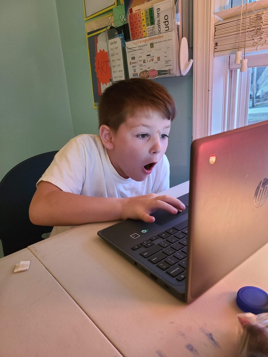 DavisN206's tweet photo. Conewago knows how to think outside of the box to make sure we had our annual STEM night! We had a blast thinking, designing, building, coding, and completing science experiments! @BriannaRWeaver @OBRIENM_CONPRIN
#NESDtdbc #NESDcodes https://t.co/y6OpyDsFUF