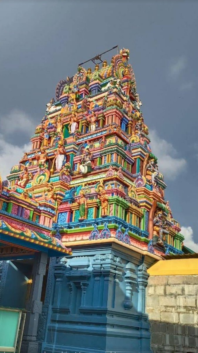 AnuSatheesh5's tweet photo. Pallikondeswarar Temple
#Chittoor
#Andhratemples 🚩 

Pallikondeswarar Temple a famous Shiva temple located at Surutapalli Village of Andhra Pradesh. Temple is also known as Pradosha Kshetram as it is believed that Pradosha Kala pooja started here first. Paramashiva is https://t.co/pjE1u0Zf8m