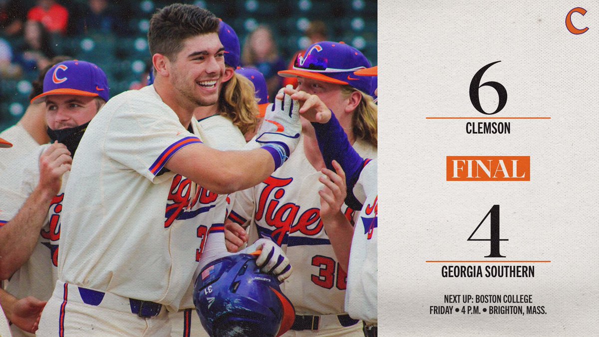 FINAL - URBAN WALKS IT OFF FOR THE TIGERS!!! 🔥

Grice &amp; Meredith both launch homers, before Alex Urban’s two-run walkoff shot, the first of his career, lifts #Clemson to a 6-4 victory over Georgia Southern! 💪🐾