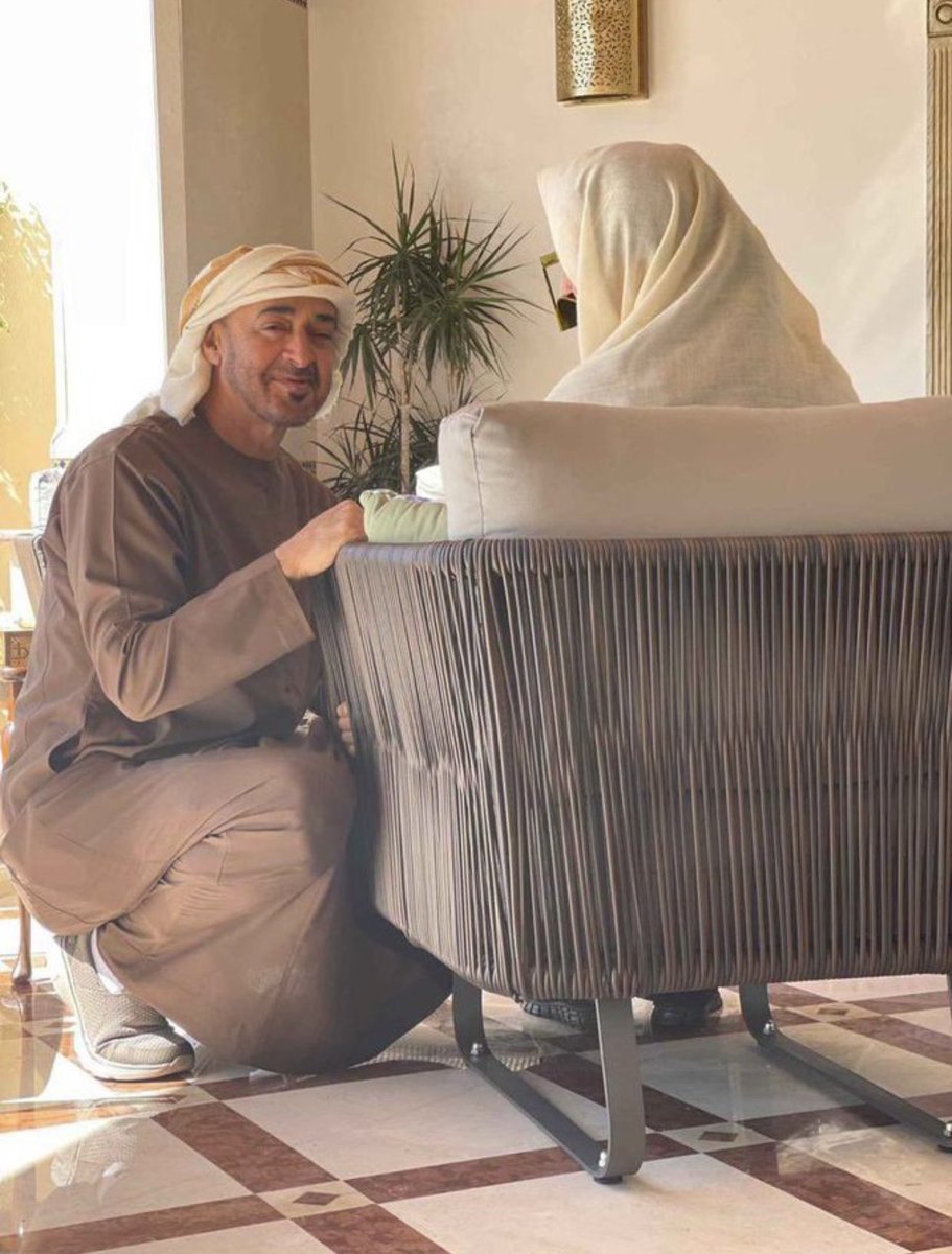 mbzuae's tweet photo. #محمد_بن_زايد #أم_الإمارات https://t.co/AMZkgtsctv