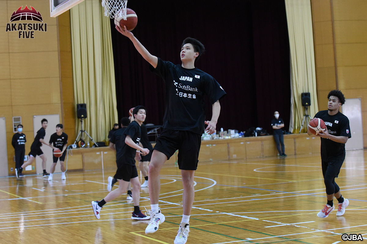 高校バスケby日本バスケットボール協会 Jba Akatsukifive 男子u19日本代表チーム エントリーキャンプ 17年以来4年ぶりに世界への挑戦権を得た男子u19日本代表は現在 強化ならびに選考合宿を開催中 T Co 9i8un6l3hv Fiba U19