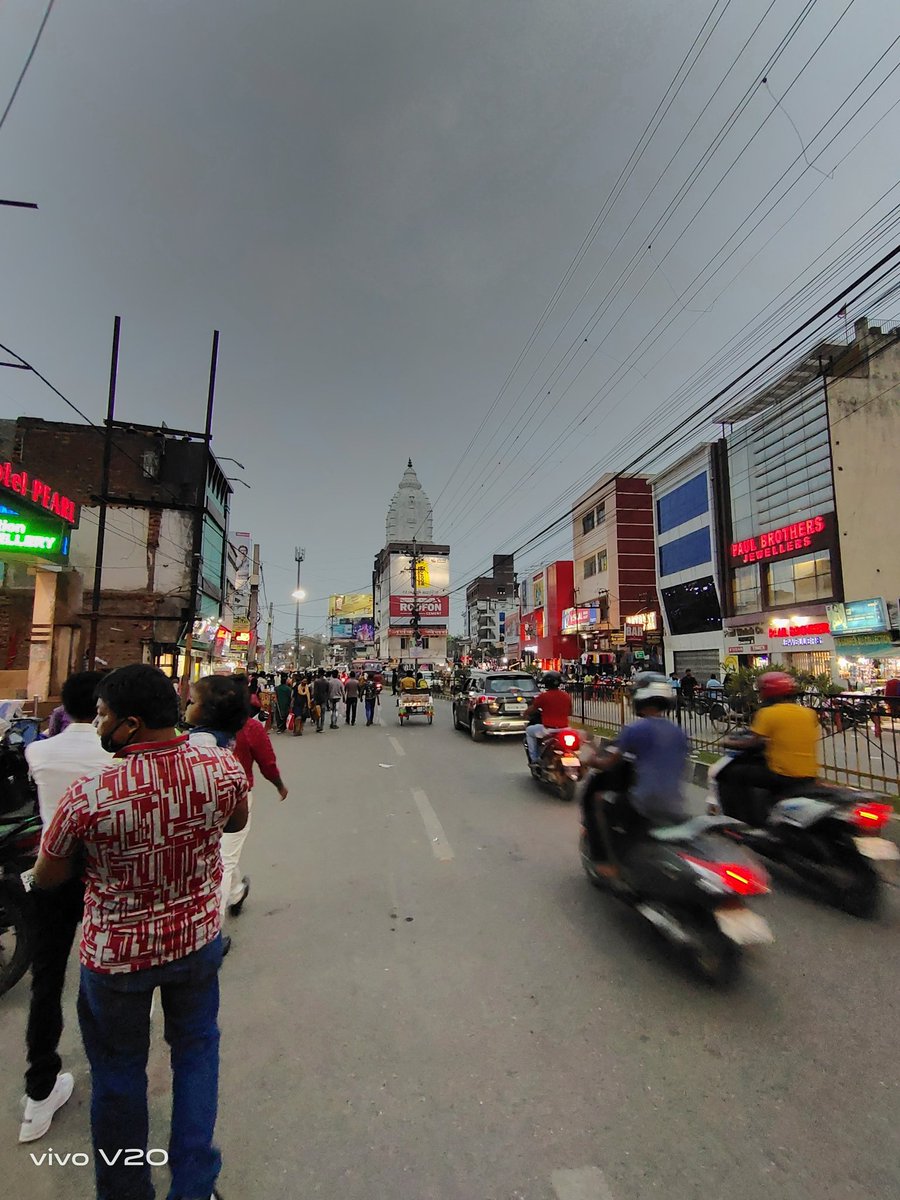 Monsoon Mood.

#instabest_photography #ranchi #jharkhand