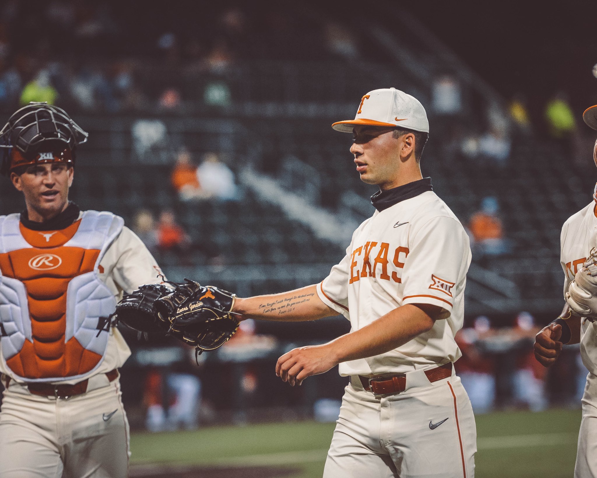 Texas Baseball on Twitter: ".@lucas_gordon works a scoreless 8th and the  Horns head back to the plate with a 7-1 lead! #HookEm  https://t.co/5qCRxzUhSB" / Twitter