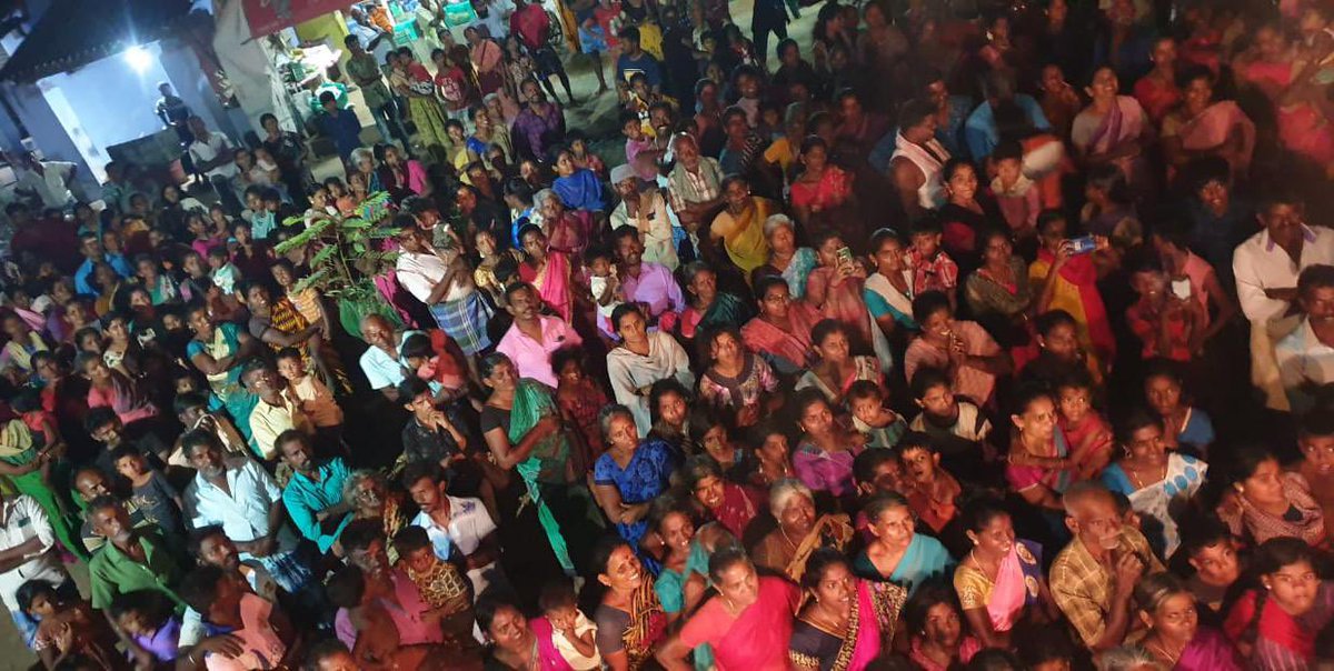 realradikaa's tweet photo. Alangulam #Election2021 #womenpower  #Torchlight 🔦🔦 people want change, #KamalHassan  @ikamalhaasan  @maiamofficial  @realsarathkumar  @OfficialAISMK https://t.co/9CWXm6oIOA