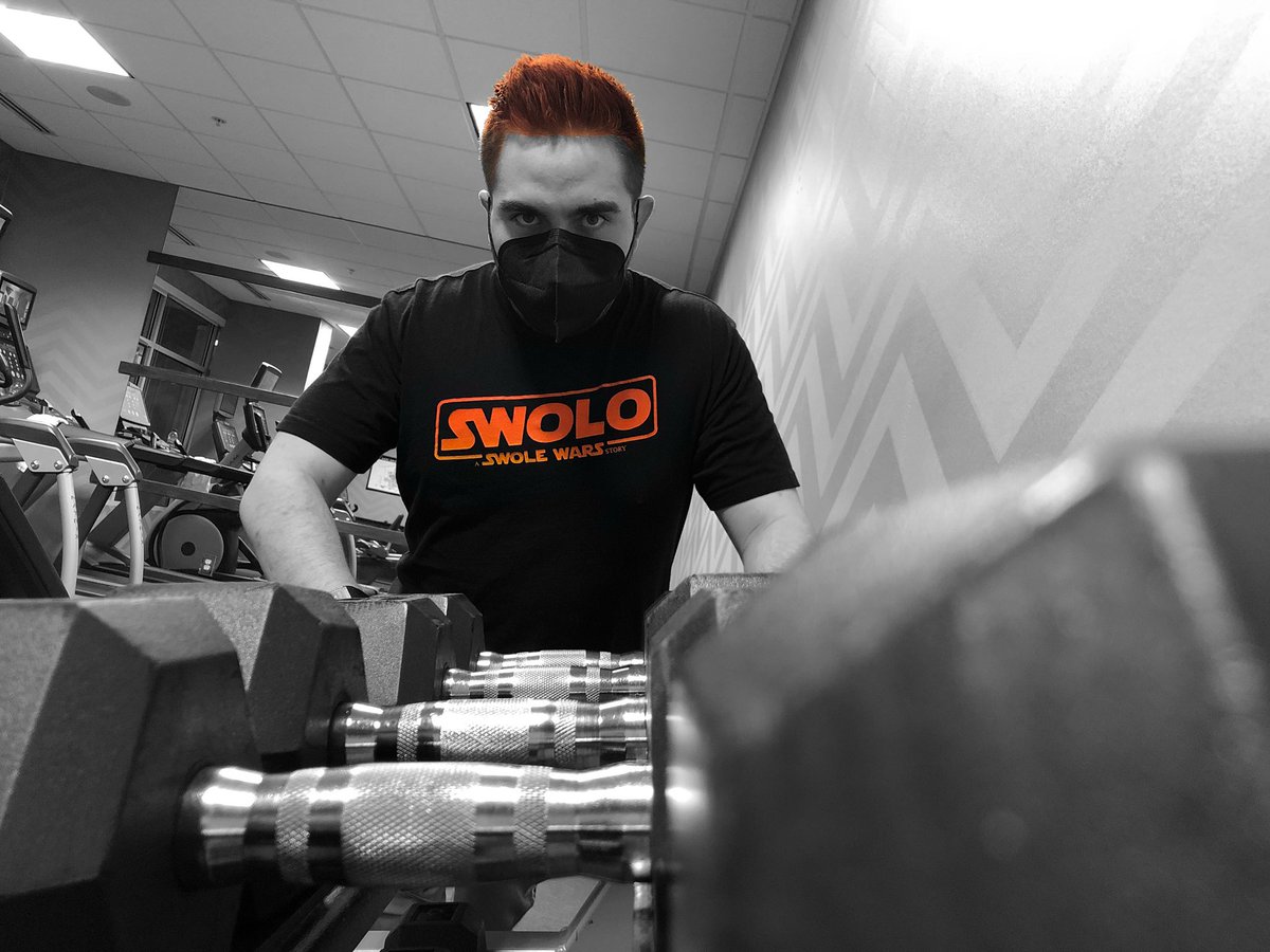 HeyAlanBailey's tweet photo. Pushed myself harder than I have in years tonight, haven’t lifted this heavy in a while. Feels so good, still lots of work to do. #WhateverItTakes
.
#gym #gymlife #lifting #liftheavy #gymlifestyle #gymlife #gymtime #flexcomics @FlexComics @SwoleWars #gymnerd #fitnerd https://t.co/9XpUwL90nU