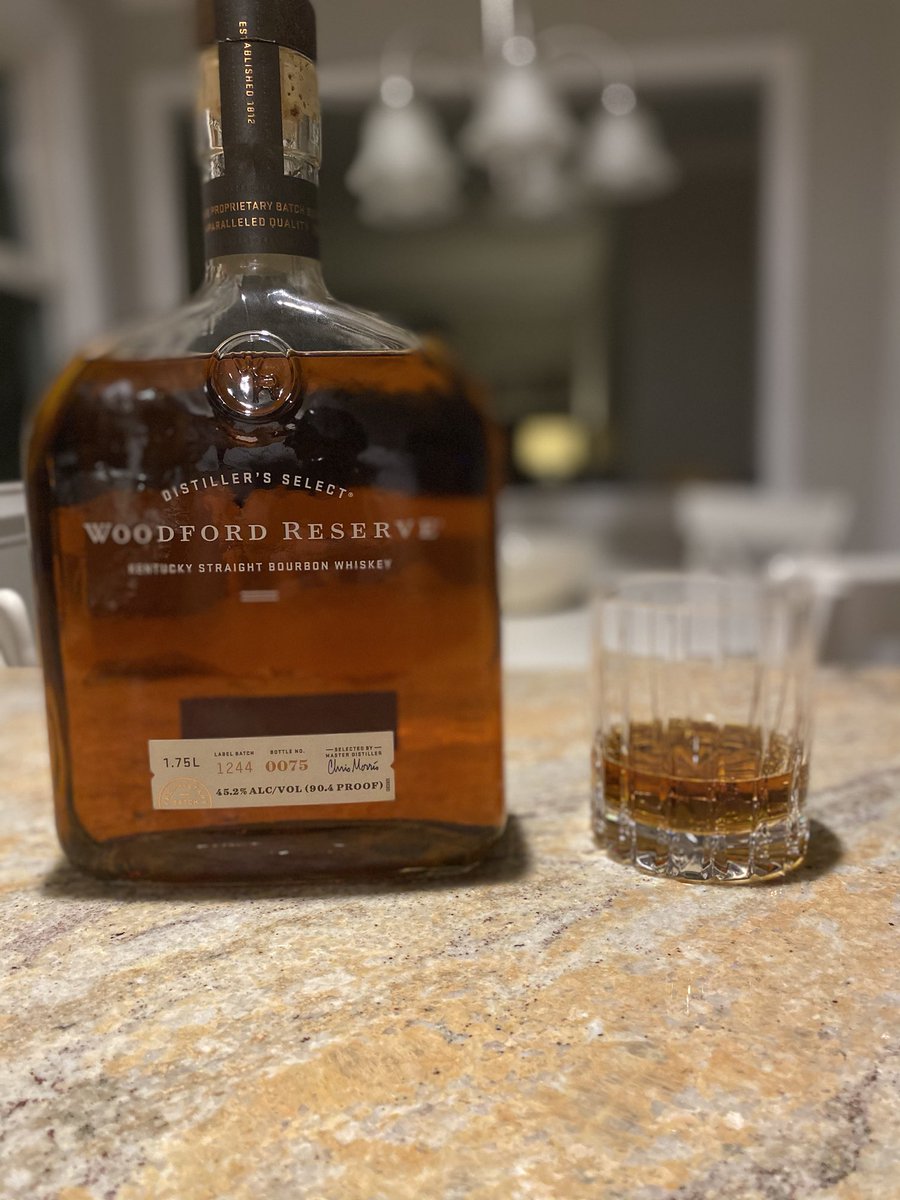 EricGilreath5's tweet photo. Prepared for the #inlaws visit and #bitcoin volatility for the week ahead. #woodfordreserve #whiskey #servedneat https://t.co/FhDNsPOqHt