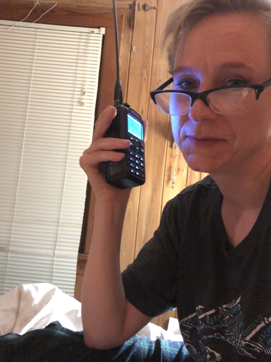 joedom's tweet photo. Our FCARC net control tonight was my YL - Mrs D (KI4HHI) 💃🏼❤️🙌🏻 #hamradio #ylrl #hamchicksrule https://t.co/HrZlGc3wgF