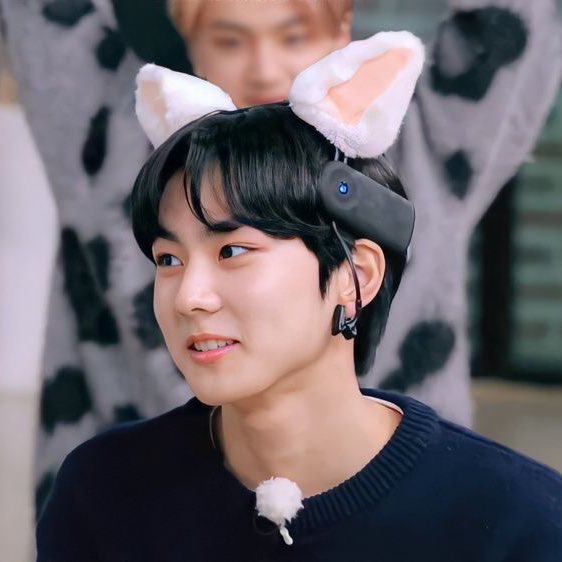 kaaaaaiwren's tweet photo. [Temp Pinned]

              Kai Wren Byun Lee
                       Dual Fc
                       Free Rp
              Nsfw-ish content

If you're uncomfortable with that please do not follow.

Rt or like to be mutual 🥺☁️ https://t.co/WYGqTwbMq9