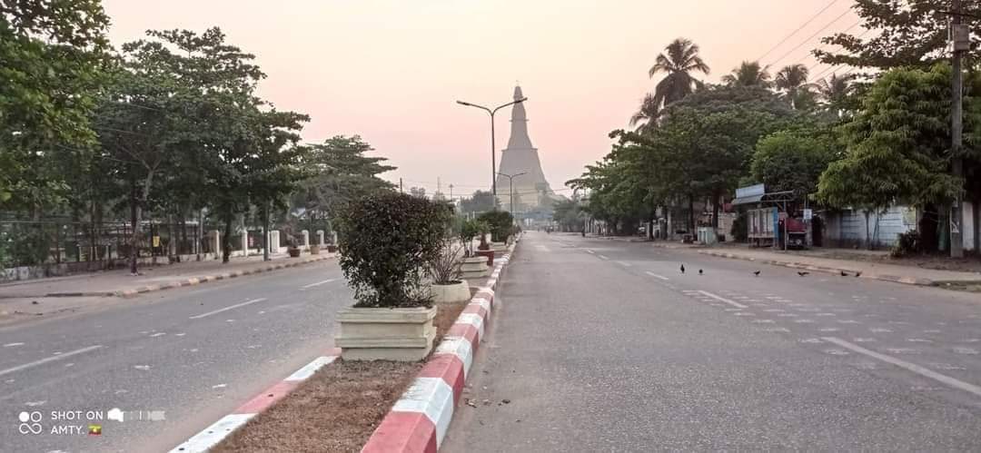 thanlwinkhet's tweet photo. Today Silent Strike in Myanmar on 24 Match 2021.

#WhatsHappeninglnMyanmar 
#SilentStrike 
#Mar24Coup https://t.co/jtl62YnbhG