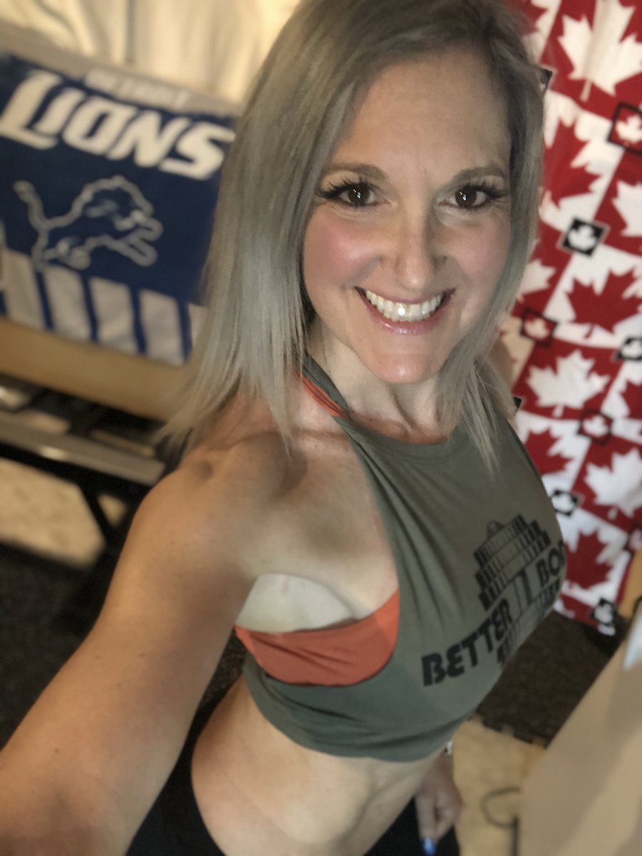 Follow me on #instagram for more #fitness @Lions pics @adinafit_1967 - #Lions #OnePride #thankyou @gymstarapparel #betterbodies #betterbodieslifestyle #gasp #gaspofficial #gymstarteam - discount code ADINAFIT10
