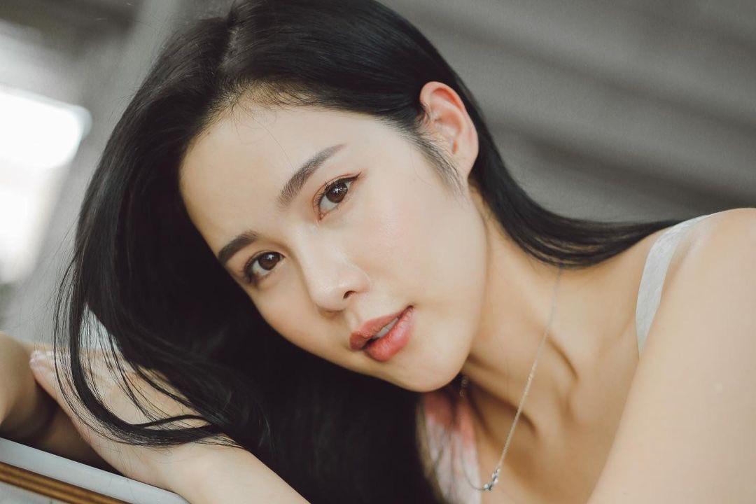 ꀤꁅ • benraviyanun.t จะชัด จะเบลอ ไม่ได้อยู่ที่เธอ แต่อยู่ที่กล้อง😜 
📸 <a href="/jantenthousand/">L</a> #benraviyanun