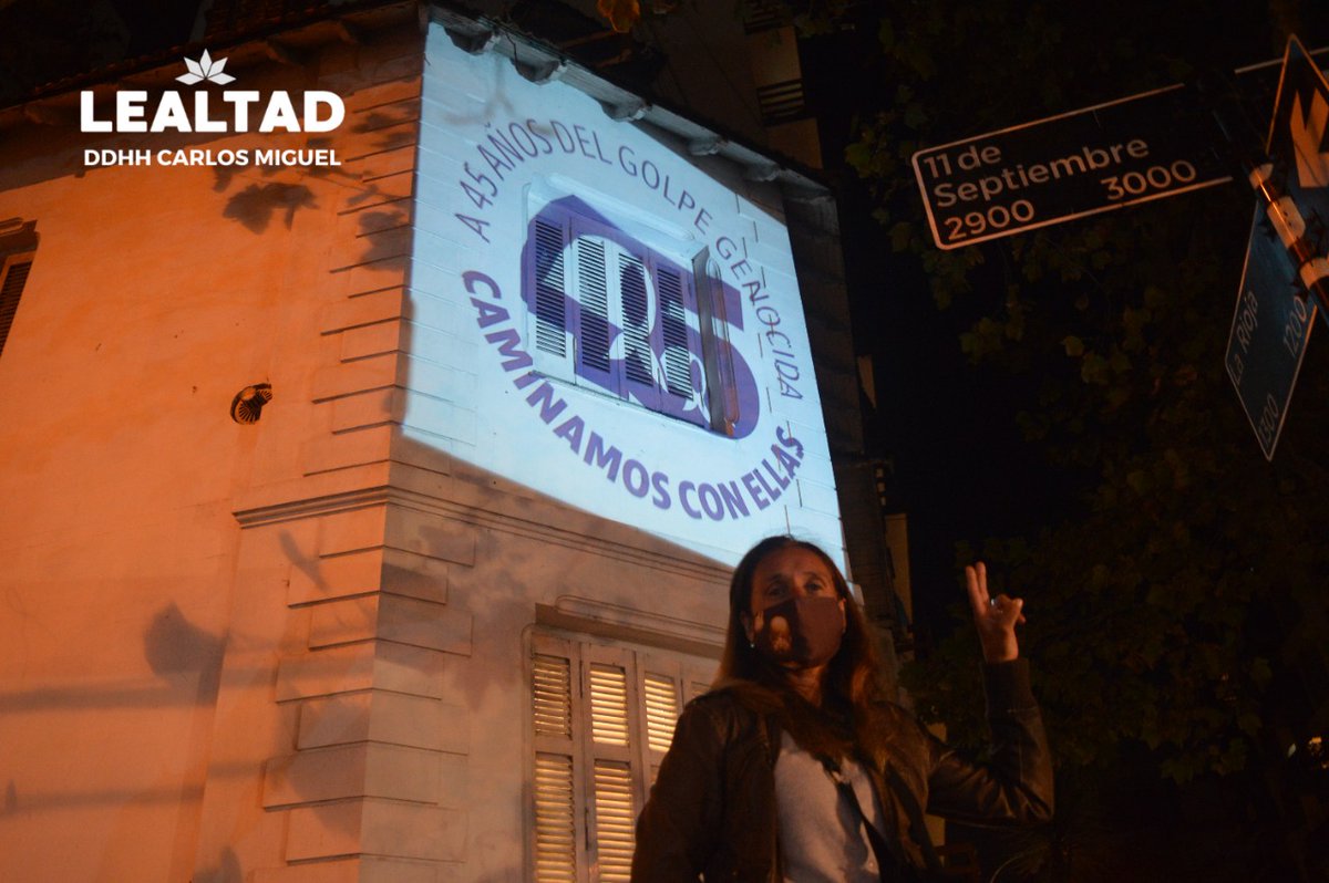 LaCarlosMiguel's tweet photo. El frente de DDHH de la Corriente Militante Lealtad se une a la vigilia por el 24 de marzo en el marco de la convocatoria "Proyectorazo" Reafirmamos nuestro compromiso: Memoria, Verdad y Justicia, SIEMPRE! @JoseLuisZerillo
@_verolagos_
#CaminamosConEllas
#PlantamosMemoria https://t.co/2rR1Muo4er
