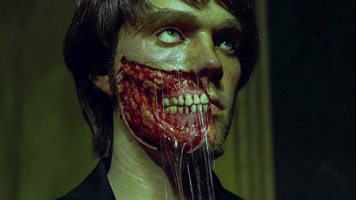 EugWSerra's tweet photo. On this day in 2005, HOUSE OF WAX was released! #HouseOfWax2005 #ElishaCuthbert #ChadMichaelMurray #BrianVanHolt #JaredPadalecki #JonAbrahams #RobertRichard #ParisHilton #DamonHerriman #DragiciaDebert #SamHarkess #MurraySmith #Fangoria243 https://t.co/HeRrrVlBzS