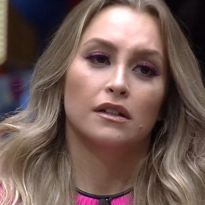 tiraram a bianca pra deixar o prior
tiraram a carla pra deixar o rodolffo
BRASILEIRO NÃO APRENDE NUNCA.