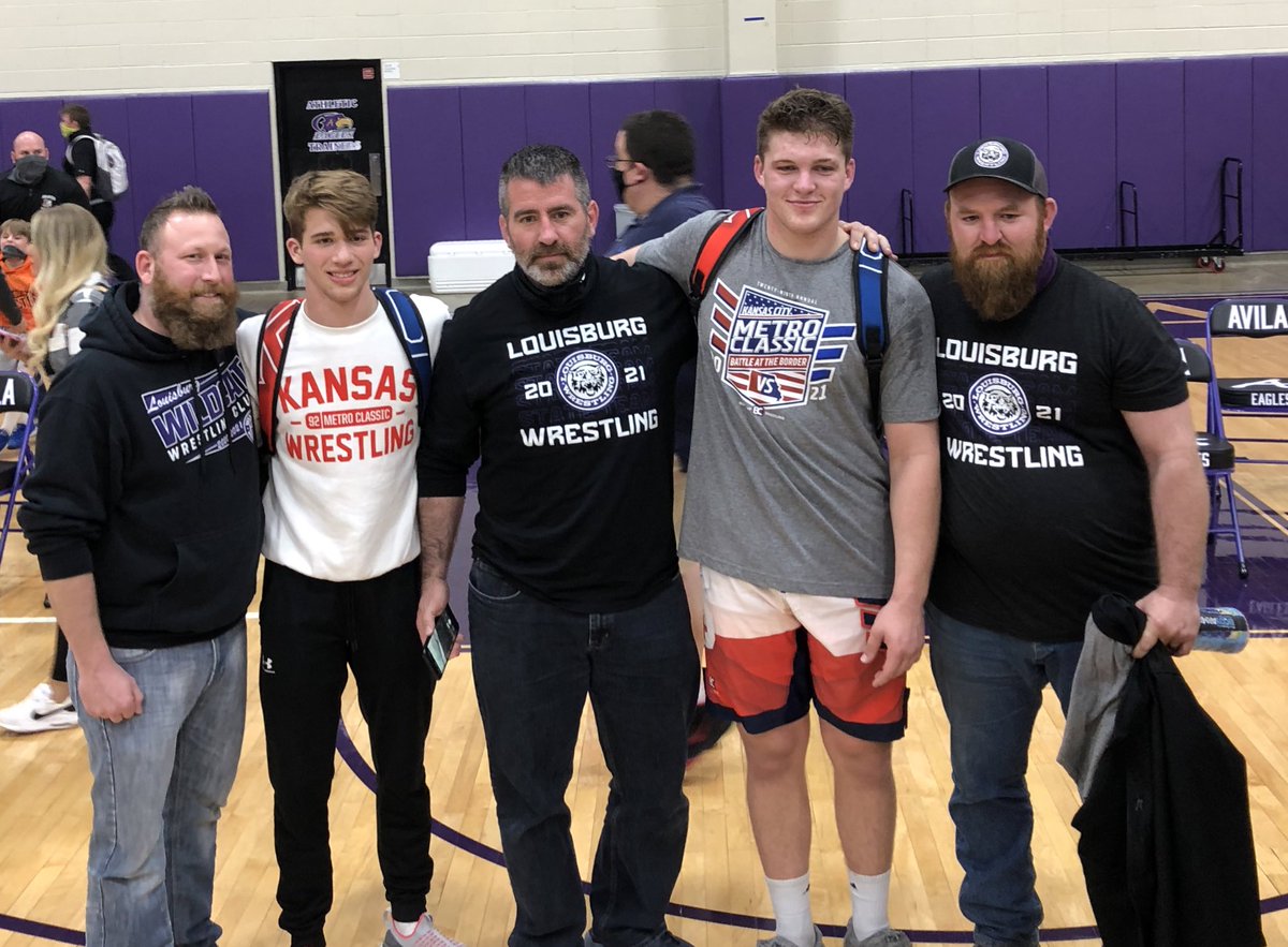 Man.. tonight left me speechless. <a href="/AlecYounggren/">Alec Younggren</a> you handled yourself like a champion and the man we raised you to be. Proud of you!! Keep looking downfield and laser focused on what matters! <a href="/LHS_Wrestling/">Wildcat Wrestling</a>