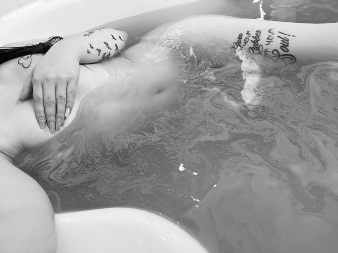 Guten Morgen ❤️ https://t.co/Yr6vdepZq0<a href="/tag/girl"class="tags"><span>#girl</span></a><a href="/tag/summer"class="tags"><span>#summer</span></a><a href="/tag/sexy"class="tags"><span>#sexy</span></a><a href="/tag/video"class="tags"><span>#video</span></a><a href="/tag/sunshine"class="tags"><span>#sunshine</span></a><a href="/tag/onlyfans"class="tags"><span>#onlyfans</span></a>