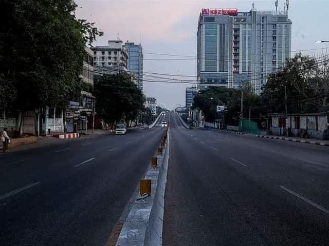 PiggySu5's tweet photo. #Today(24.3.2021)

#WhatHappeningInMyanmar 
#BurmaSilenceStrike2021 
#March24Coup
#InYangon https://t.co/r0lj0oed4m