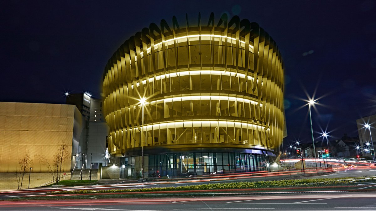 HuddersfieldUni's tweet photo. 💛 Oastler Building: March 23, 2021 💛
#DayOfReflection #LightforLives
@mariecurieuk https://t.co/2MVltth6fa