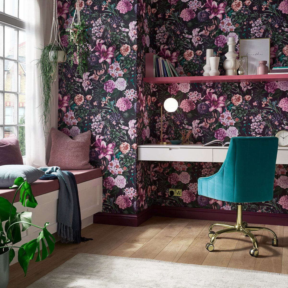 Curtaincraft's tweet image. Now that spring has sprung after a long winter, why not get some flowers into your interior? Add some cheer, colour and elegance into your home!

#springhassprung #spring #springinterior #interiorinspo #interiordesign #curtaincraft