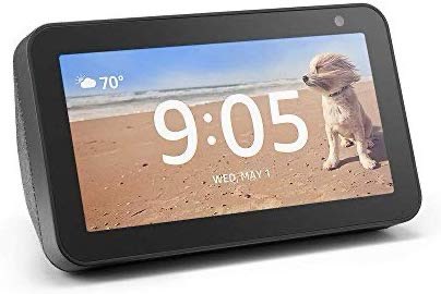 #Alexa benvenuta a casa mia, ora farò di tutto per sostituire la tua voce con quella di Vittorio Feltri #Buongiorno