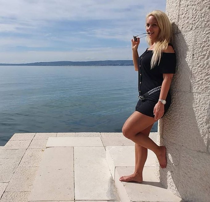 Halli Hallo schau doch mal vorbei  https://t.co/83rOAy9pKK   oder in der Cam auf https://t.co/1gcaBF6kcf<a href="/tag/girl"class="tags"><span>#girl</span></a><a href="/tag/girls"class="tags"><span>#girls</span></a><a href="/tag/sexy"class="tags"><span>#sexy</span></a><a href="/tag/hot"class="tags"><span>#hot</span></a><a href="/tag/shooting"class="tags"><span>#shooting</span></a><a href="/tag/blonde"class="tags"><span>#blonde</span></a><a href="/tag/germangirls"class="tags"><span>#germangirls</span></a>