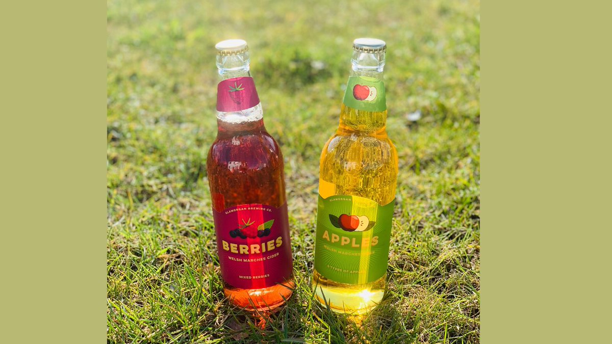 GlamBrewingCo's tweet photo. Sunnier days are coming☀️🤞🏼☀️

Produced for us by @CelticMarches, a hundred year old cider and hop farm in the Welsh Marches...Our ciders are deliciously simple and simply delicious!

Available in :
🍏 Apples
🍇 Berries
🍓 Strawberry and Lime

Pricelist :
https://t.co/GjPSrFjck0 https://t.co/5B5VCArrnY