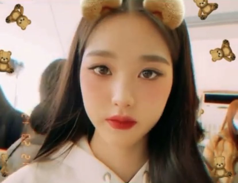 wonyoung pics tweet media